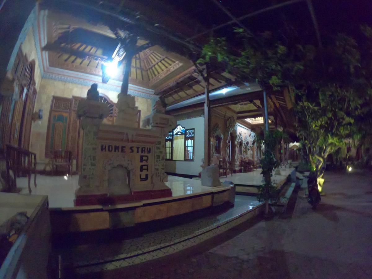 Ray Homestay Batununggul Exterior photo